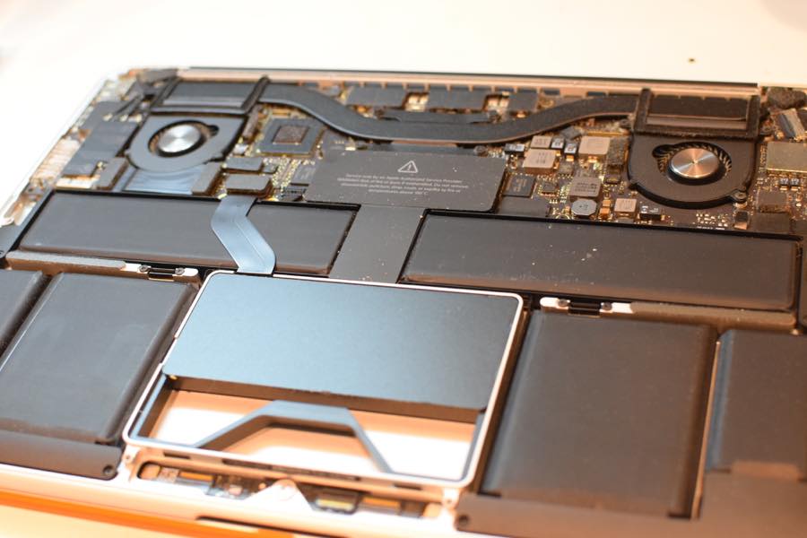 MacBookで『バッテリーの交換修理』が表示された！原因と対処法を解説 